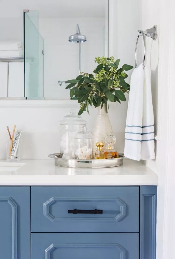 Small Vanity With Decorative Trim