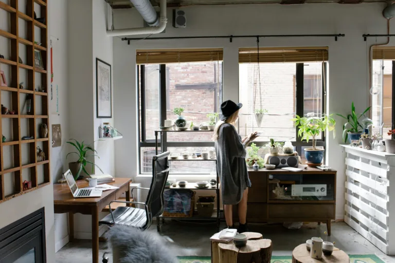 Best Cleaning Schedule Tips for Small Apartments